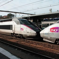 tgv-trains-258285_960_720