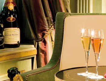 Le-Dokan-Champagne-Bar-350x266